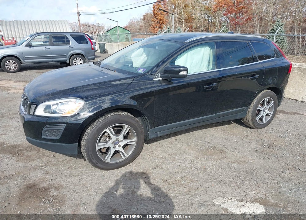 2013 VOLVO XC60 T6/T6 PLATINUM/T6 PREMIER PLUS/T6 R-DESIGN/T6 R-DESIGN PLATINUM/T6 R-DESIGN PREMIER PLUS VIN: YV4902DZ3D2409726