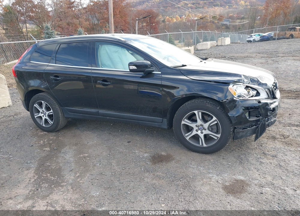 2013 VOLVO XC60 T6/T6 PLATINUM/T6 PREMIER PLUS/T6 R-DESIGN/T6 R-DESIGN PLATINUM/T6 R-DESIGN PREMIER PLUS VIN: YV4902DZ3D2409726