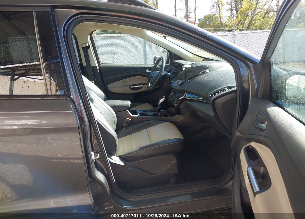 2019 FORD ESCAPE SEL VIN: 1FMCU9HD0KUA49428