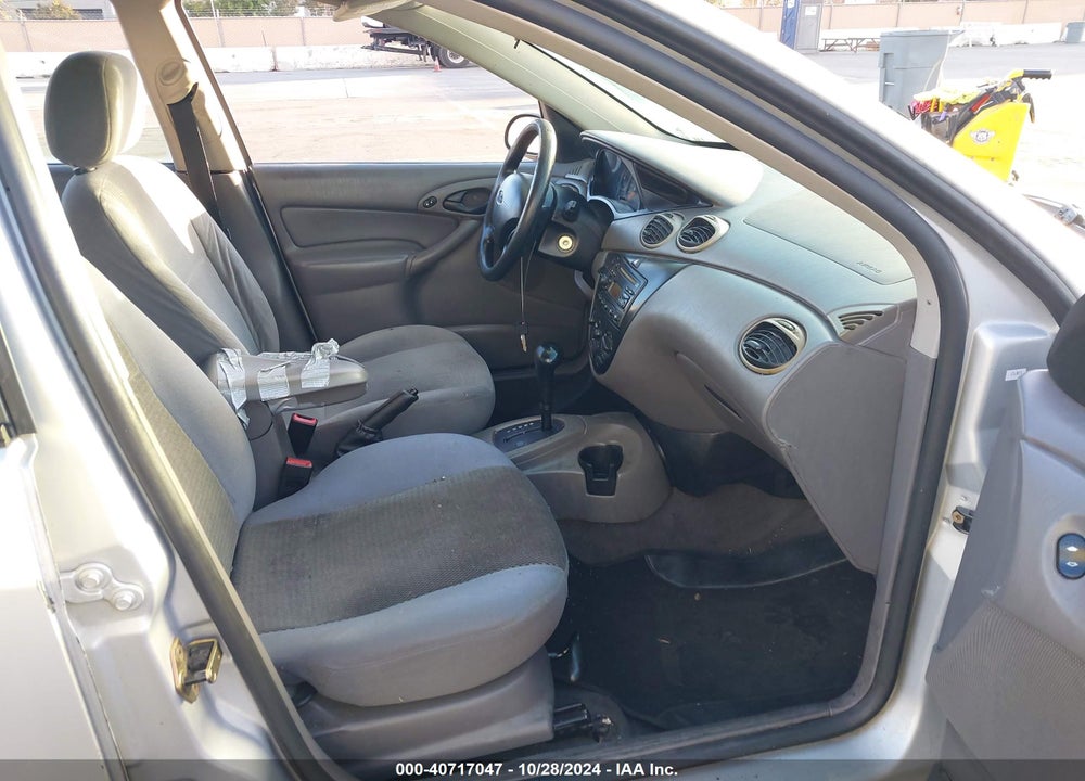2004 FORD FOCUS SE VIN: 1FAFP34Z44W157507