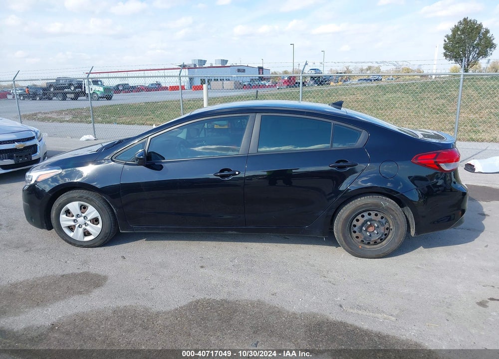2017 KIA FORTE LX VIN: 3KPFL4A78HE158030