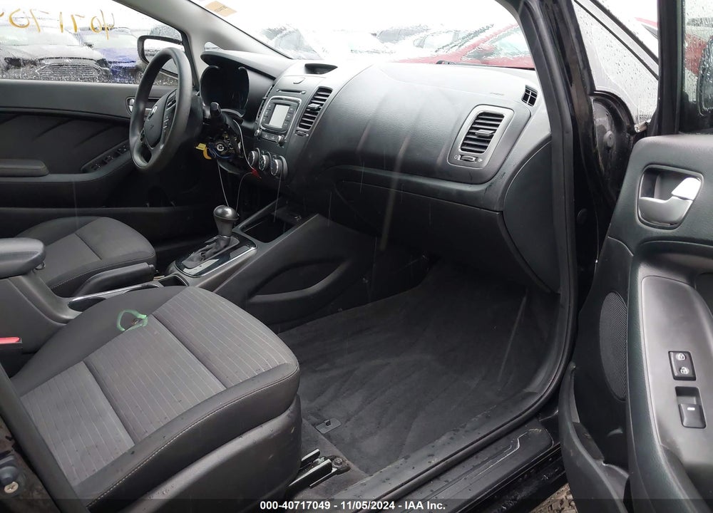 2017 KIA FORTE LX VIN: 3KPFL4A78HE158030