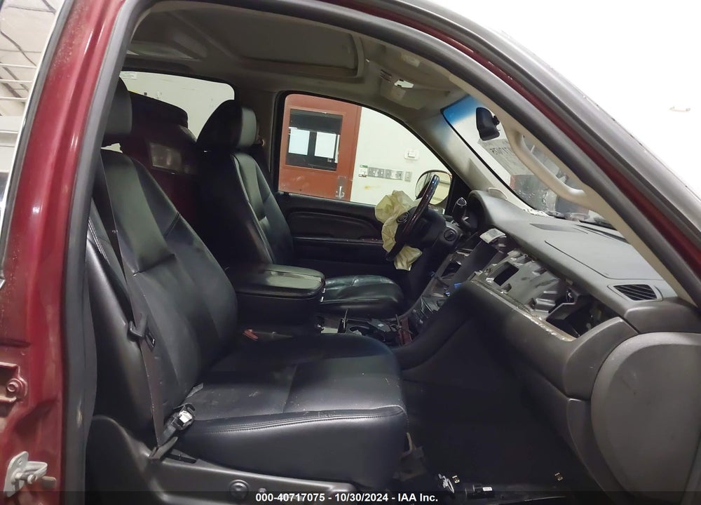 2007 CADILLAC ESCALADE STANDARD VIN: 1GYFK638X7R284696