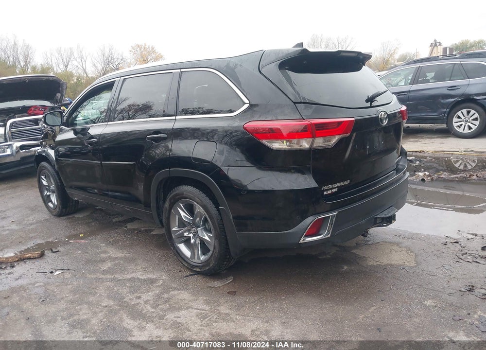 2017 TOYOTA HIGHLANDER LIMITED/PLATINUM VIN: 5TDDZRFH3HS472047
