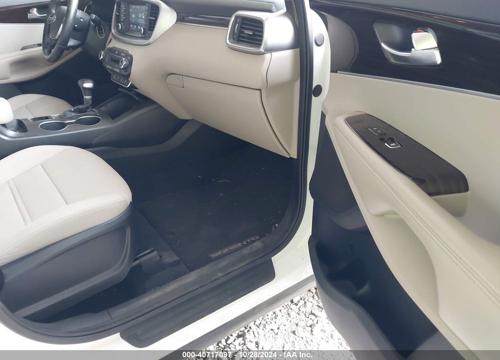 2020 KIA SORENTO 3.3L S VIN: 5XYPG4A51LG696779