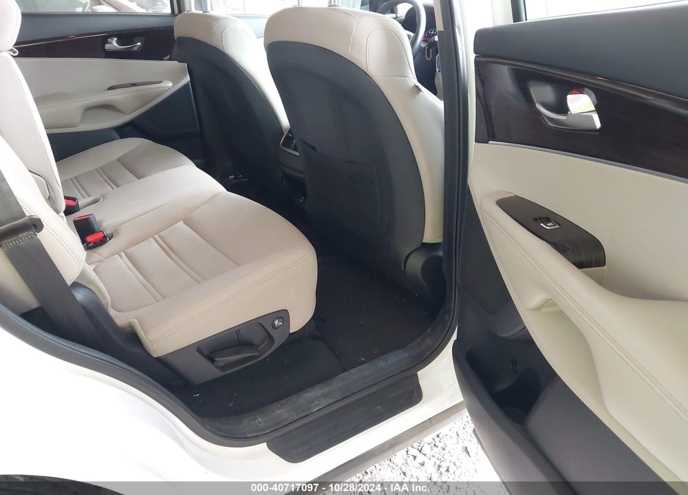 2020 KIA SORENTO 3.3L S VIN: 5XYPG4A51LG696779