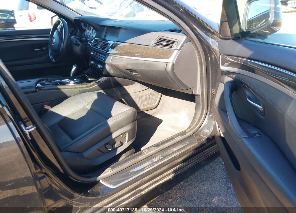 2011 BMW 550I VIN: WBAFR9C51BDE81822