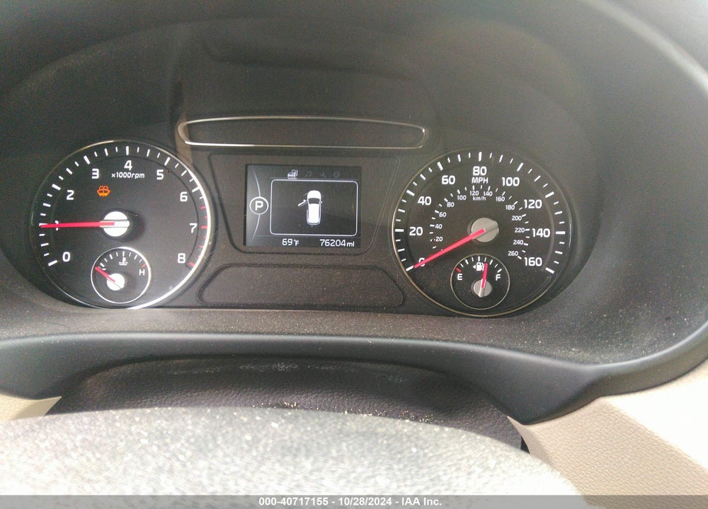 2016 KIA SORENTO 2.4L LX VIN: 5XYPGDA38GG132860