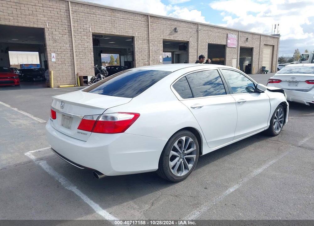 2015 HONDA ACCORD SPORT VIN: 1HGCR2F57FA114566