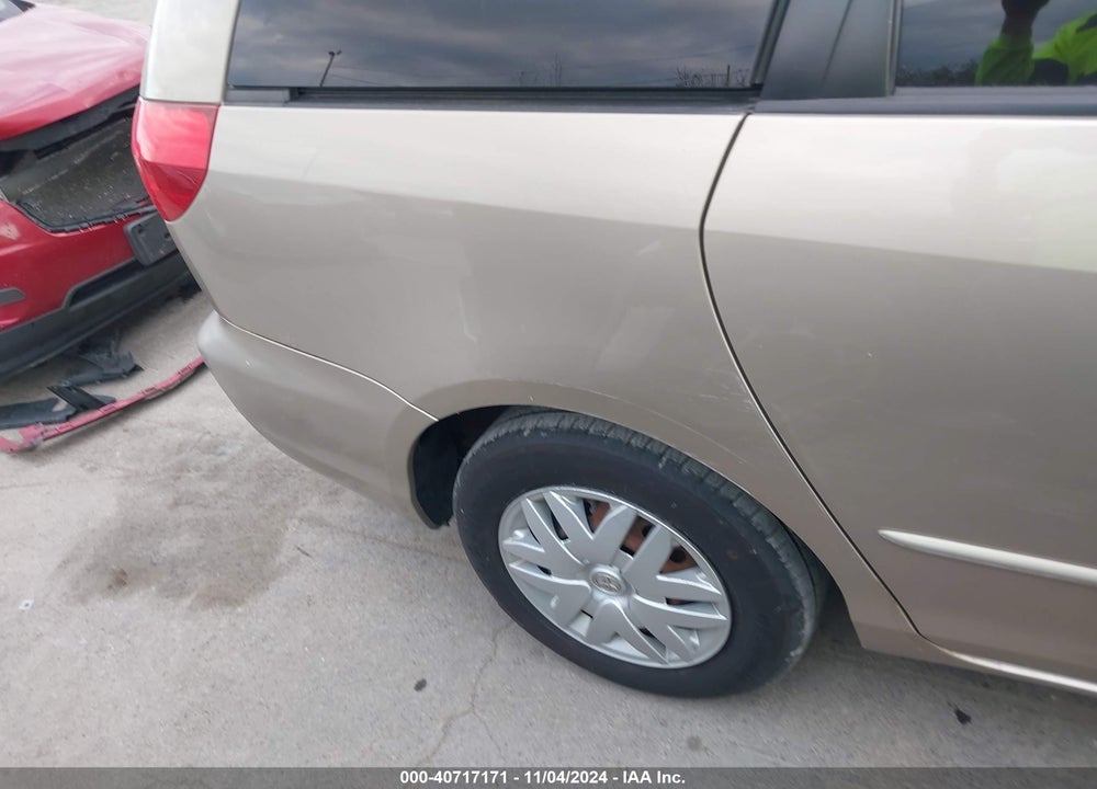 2005 TOYOTA SIENNA LE VIN: 5TDZA23C35S264128