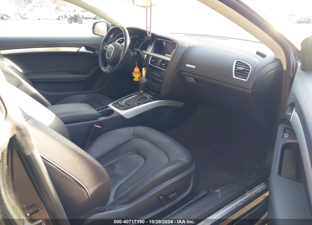 2010 AUDI A5 VIN: WAULFAFR6AA072336
