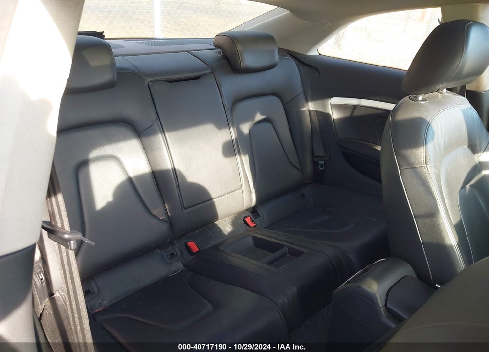 2010 AUDI A5 VIN: WAULFAFR6AA072336