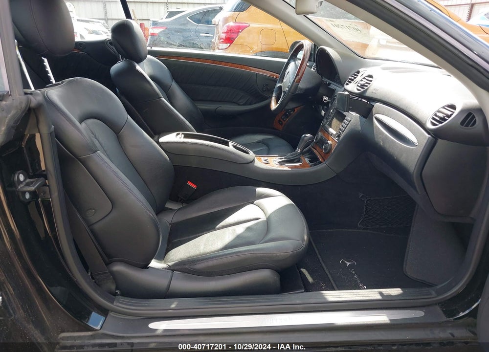 2008 MERCEDES-BENZ CLK 350 VIN: WDBTK56F18T095533
