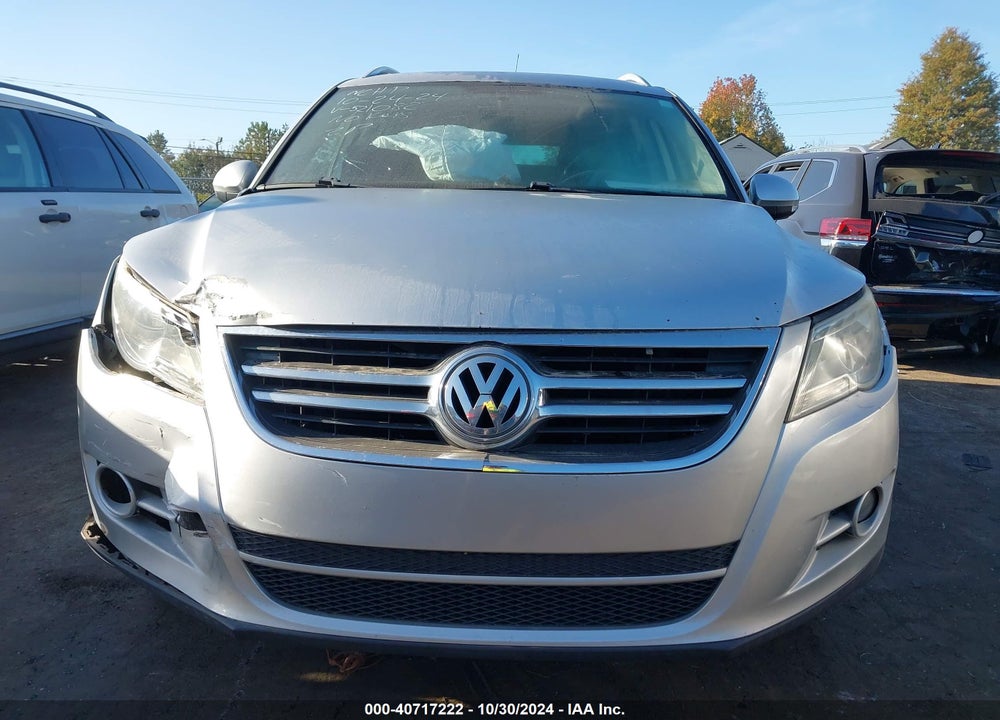 2010 VOLKSWAGEN TIGUAN WOLFSBURG EDITION VIN: WVGAV7AX6AW521082
