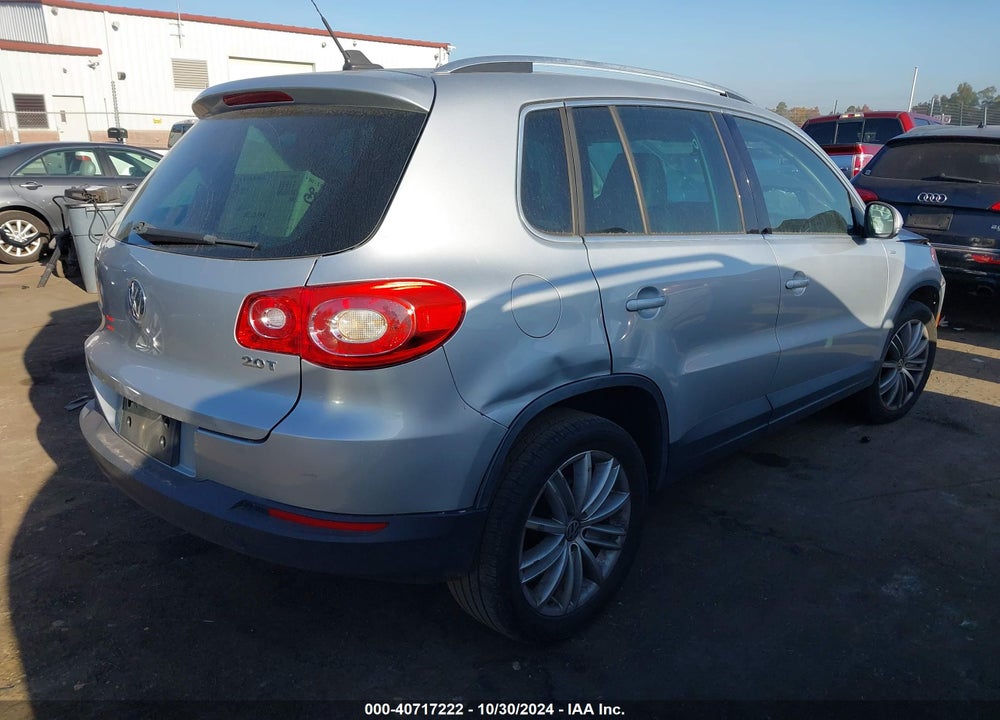 2010 VOLKSWAGEN TIGUAN WOLFSBURG EDITION VIN: WVGAV7AX6AW521082