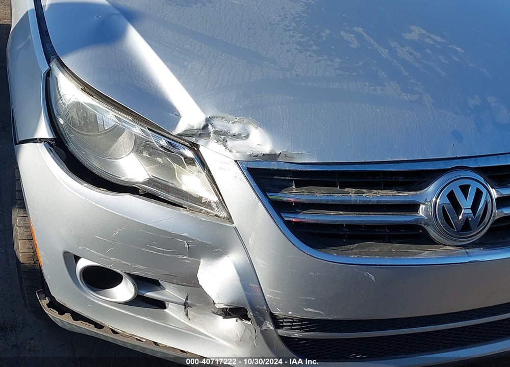 2010 VOLKSWAGEN TIGUAN WOLFSBURG EDITION VIN: WVGAV7AX6AW521082