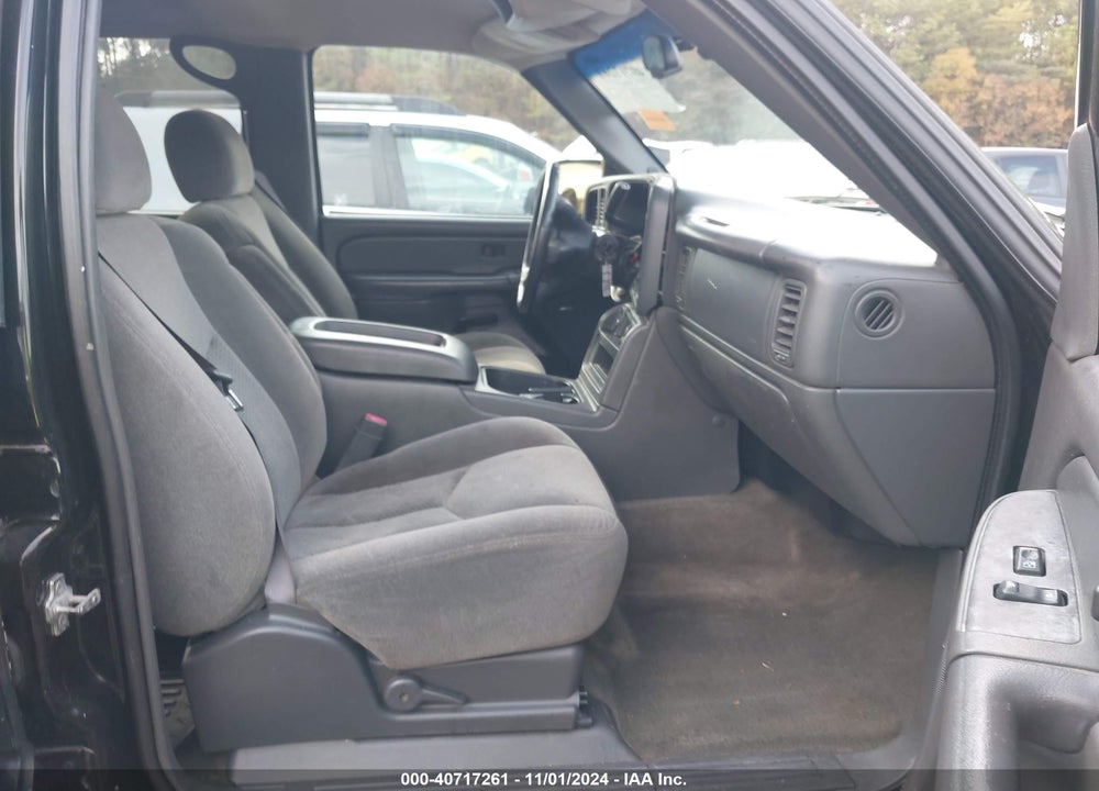 2005 CHEVROLET SILVERADO 1500 Z71 VIN: 2GCEK13T751315935