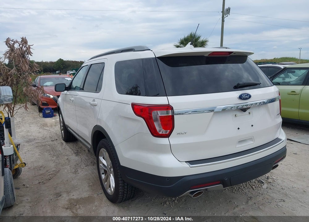 2018 FORD EXPLORER XLT VIN: 1FM5K8D89JGA78697