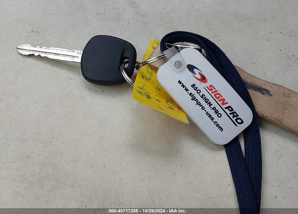 2004 TOYOTA RAV4 VIN: JTEHD20V040032284