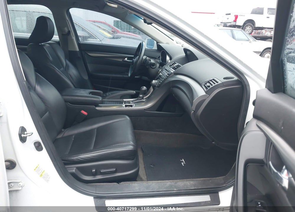 2013 ACURA TL 3.5 VIN: 19UUA8F58DA800496