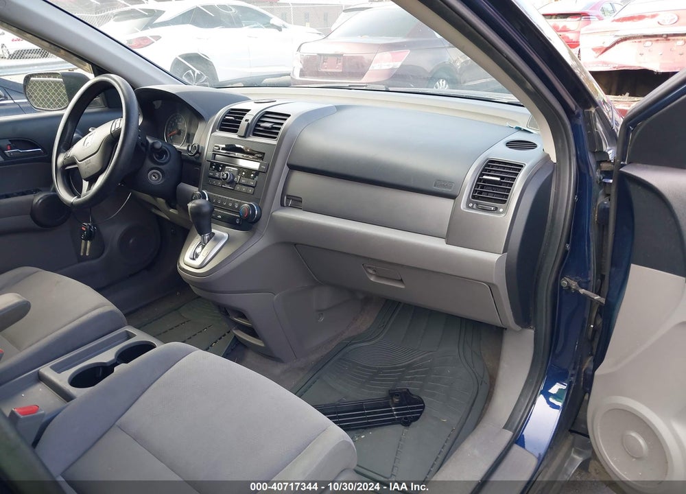 2011 HONDA CR-V SE VIN: 5J6RE4H41BL013827