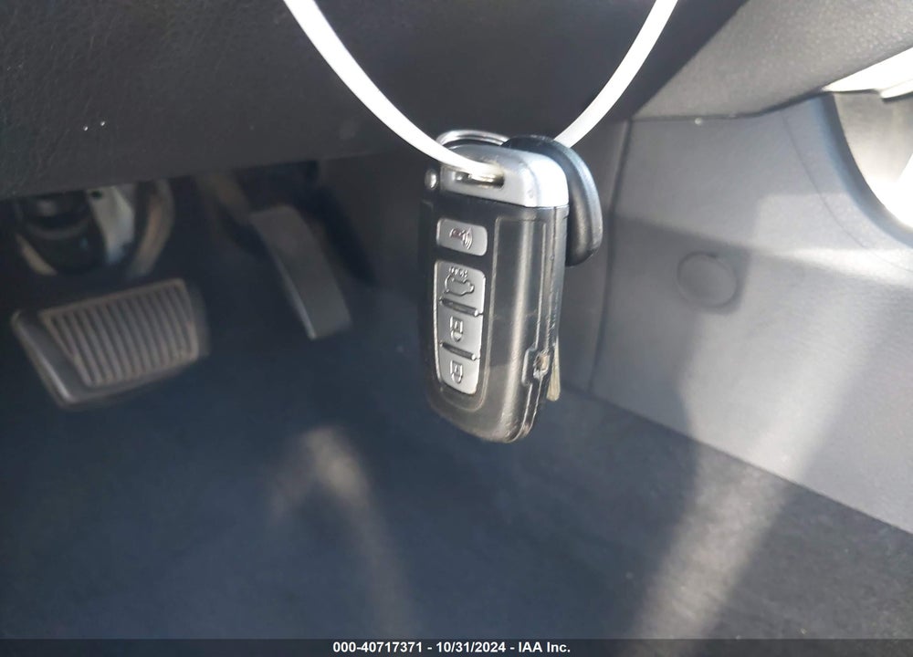 2011 KIA SORENTO EX V6 VIN: 5XYKU4A2XBG004932