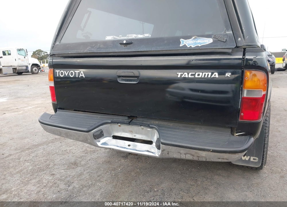 1999 TOYOTA TACOMA VIN: 4TAWM72N6XZ482720