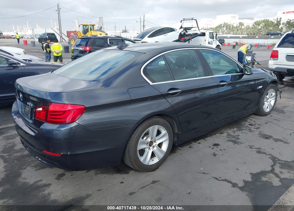 2011 BMW 528I VIN: WBAFR1C54BC742574