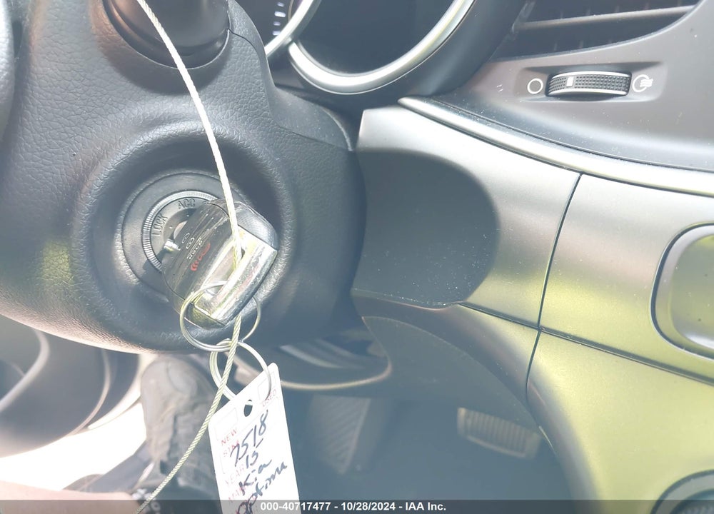 2015 KIA OPTIMA LX VIN: KNAGM4A71F5631659