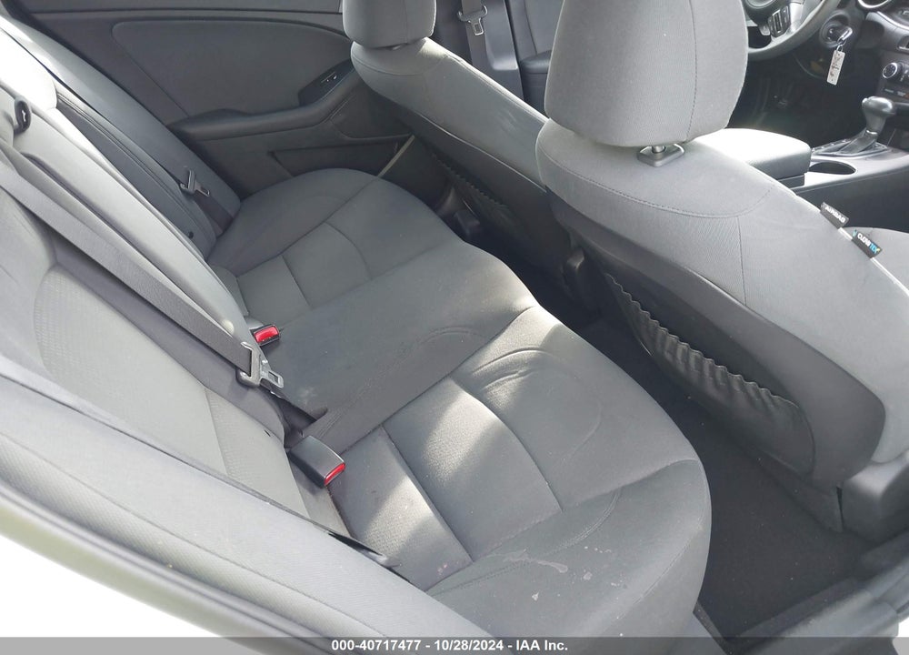 2015 KIA OPTIMA LX VIN: KNAGM4A71F5631659