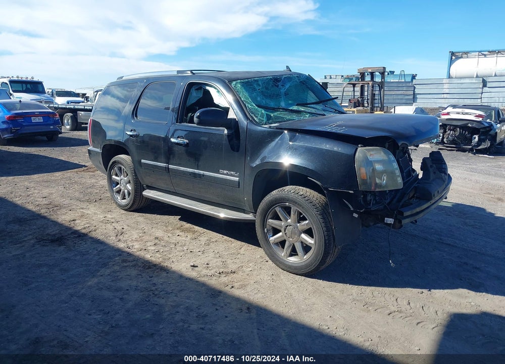 2011 GMC YUKON DENALI VIN: 1GKS1EEF3BR251551