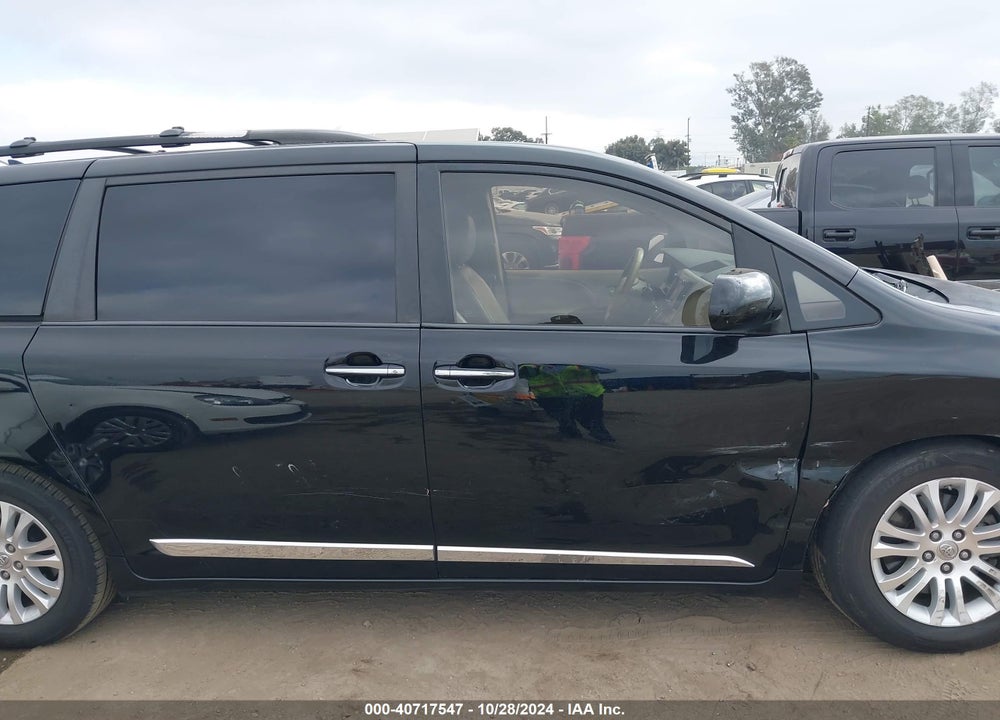 2013 TOYOTA SIENNA XLE LIMITED VIN: 5TDYK3DC1DS349643