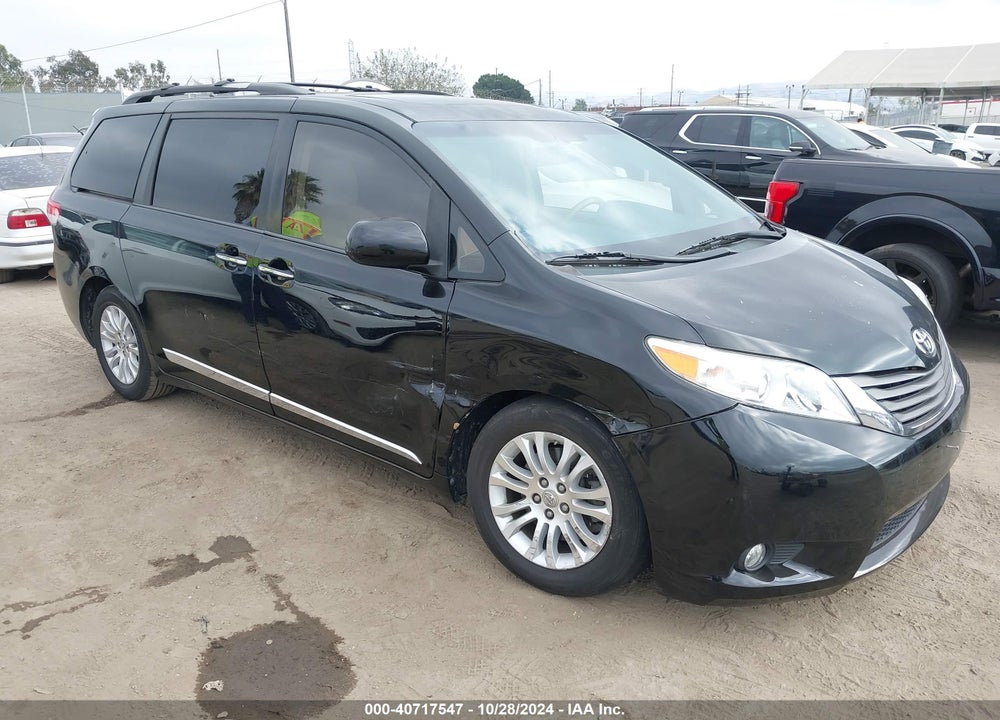 2013 TOYOTA SIENNA XLE LIMITED VIN: 5TDYK3DC1DS349643