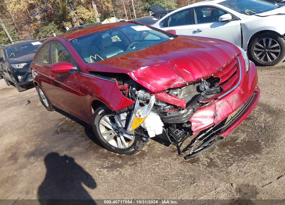 2013 HYUNDAI SONATA GLS VIN: 5NPEB4AC4DH784823
