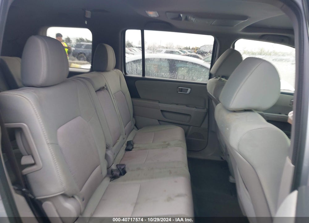 2015 HONDA PILOT SE VIN: 5FNYF4H33FB077141