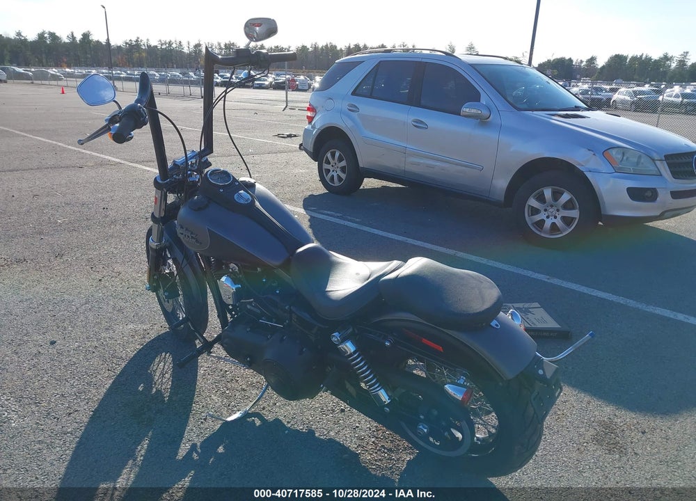 2017 HARLEY-DAVIDSON FXDB DYNA STREET BOB VIN: 1HD1GXM16HC320735