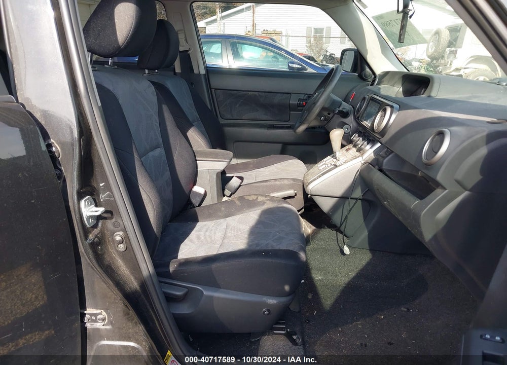 2011 SCION XB VIN: JTLZE4FE6B1140719