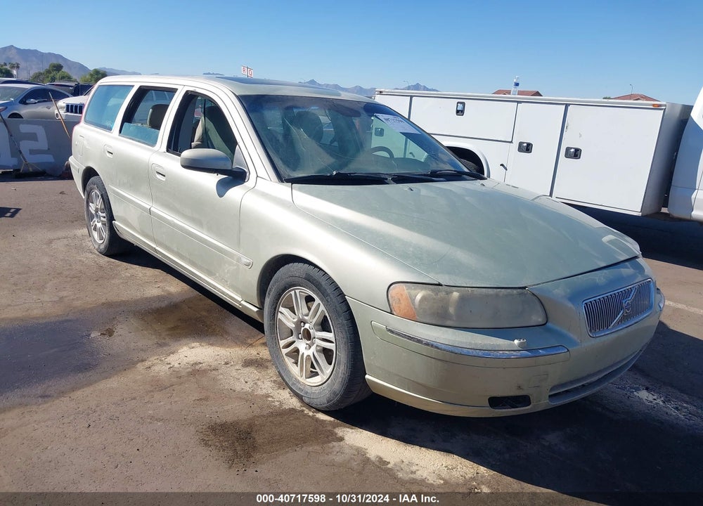 2006 VOLVO V70 2.4 VIN: YV1SW612562548108