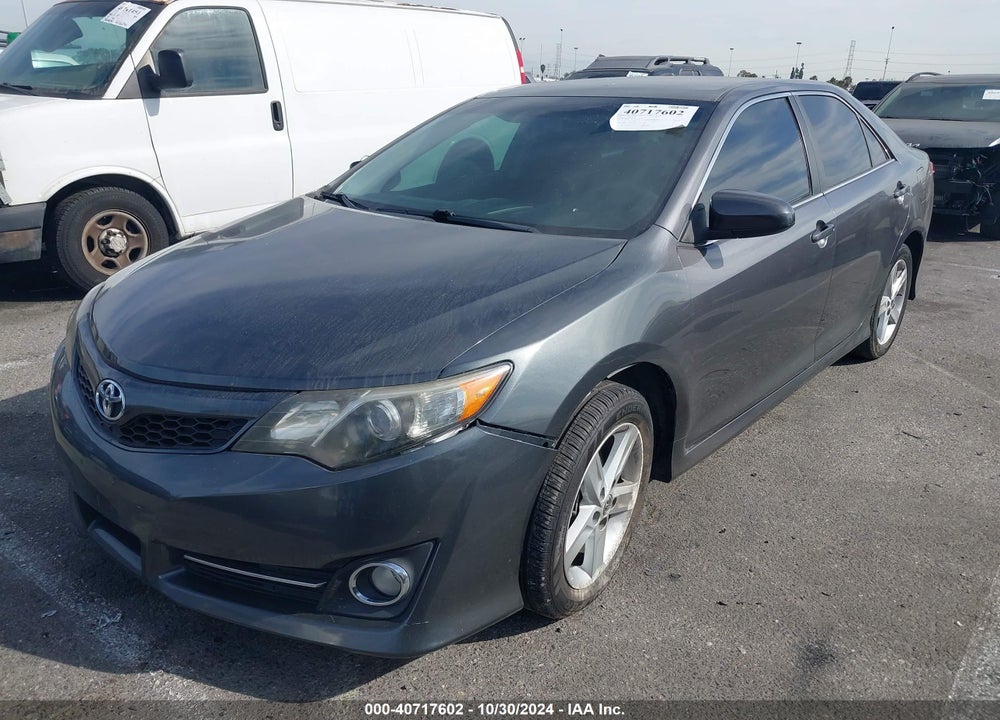 2013 TOYOTA CAMRY SE VIN: 4T1BF1FK2DU251859