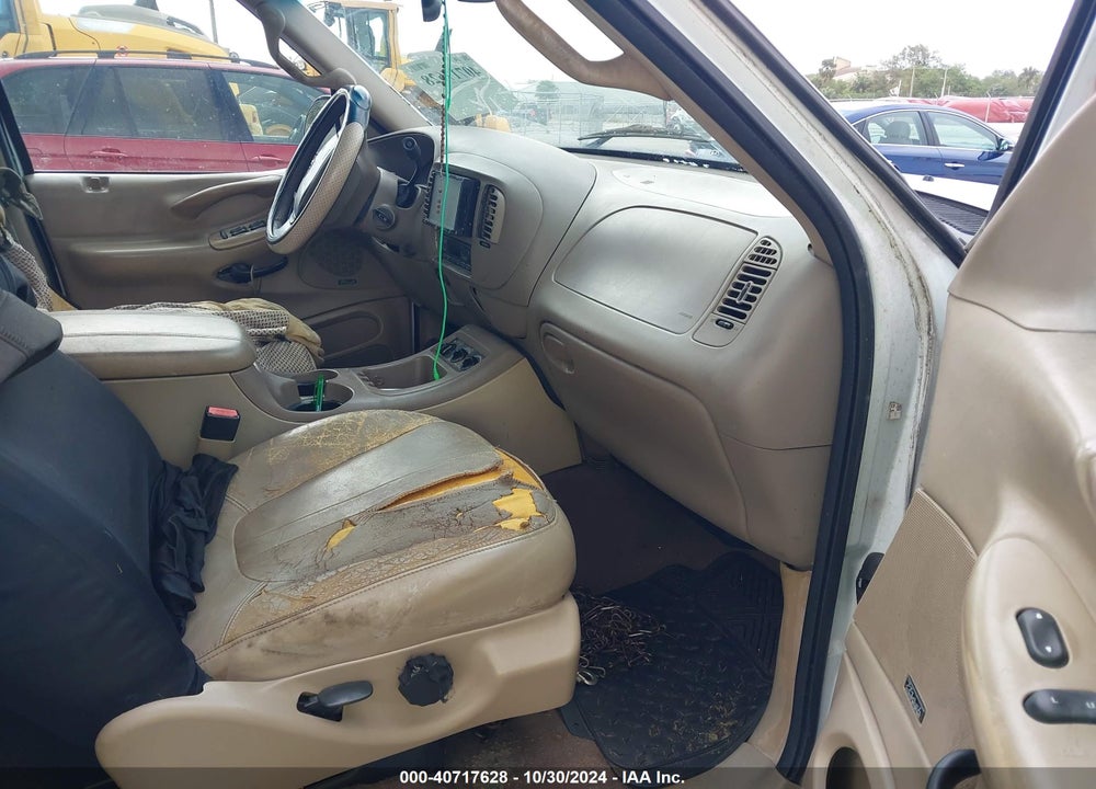 2002 FORD EXPEDITION EDDIE BAUER VIN: 1FMRU17L42LA84094