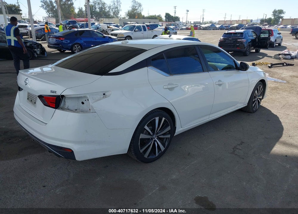 2020 NISSAN ALTIMA SR FWD VIN: 1N4BL4CV0LC225526