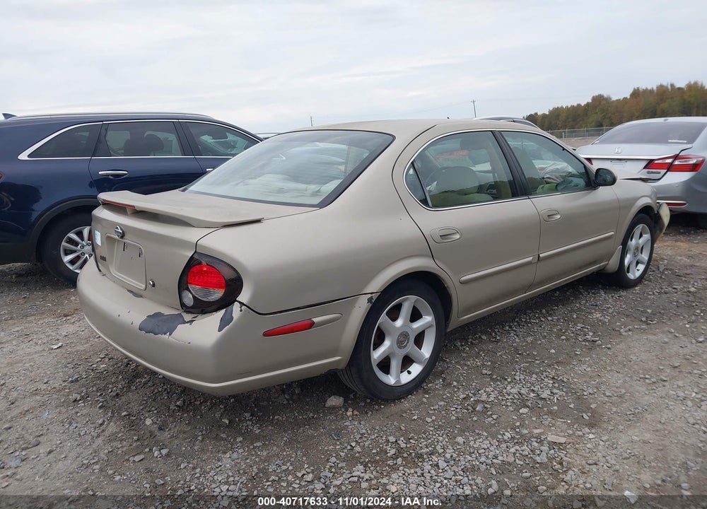 2001 NISSAN MAXIMA SE VIN: JN1CA31DX1T630009