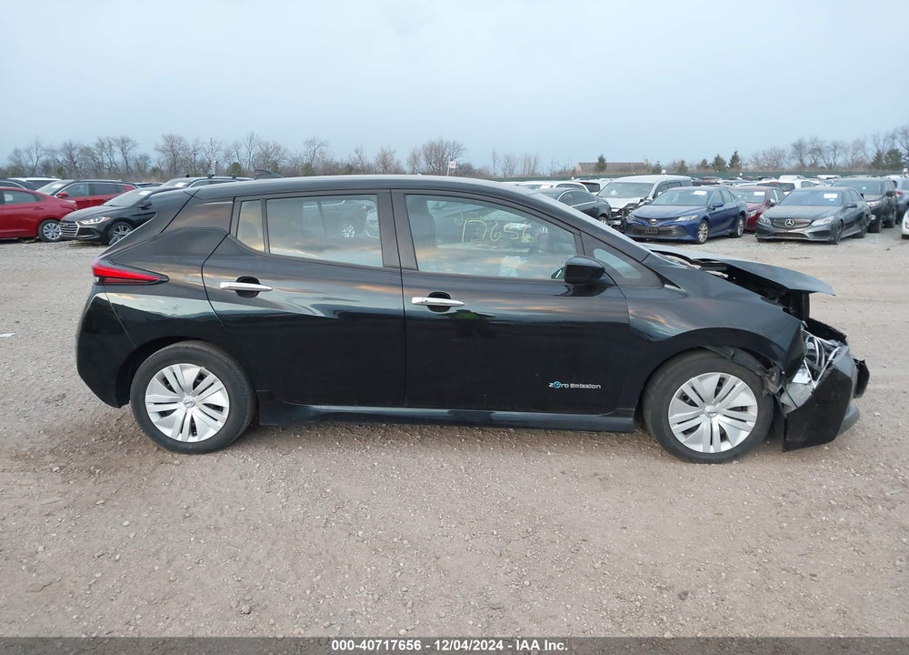 2018 NISSAN LEAF S VIN: 1N4AZ1CP9JC314177
