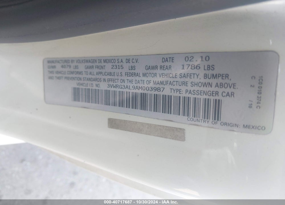 2010 VOLKSWAGEN NEW BEETLE 2.5L VIN: 3VWRG3AL9AM003987