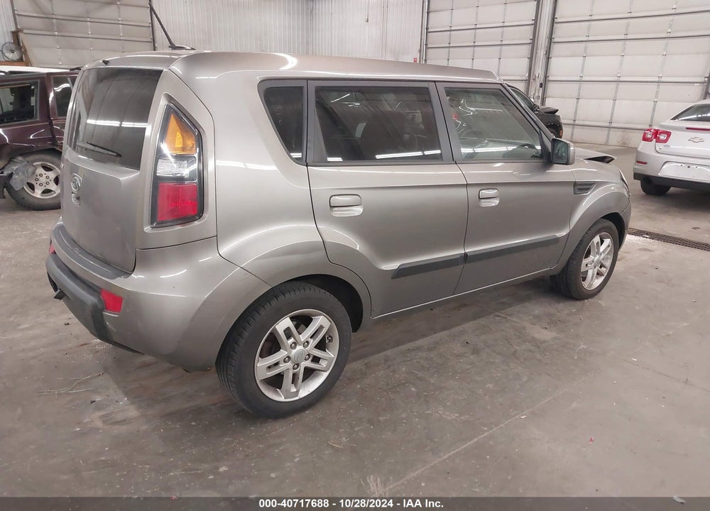 2010 KIA SOUL VIN: KNDJT2A22A7179822