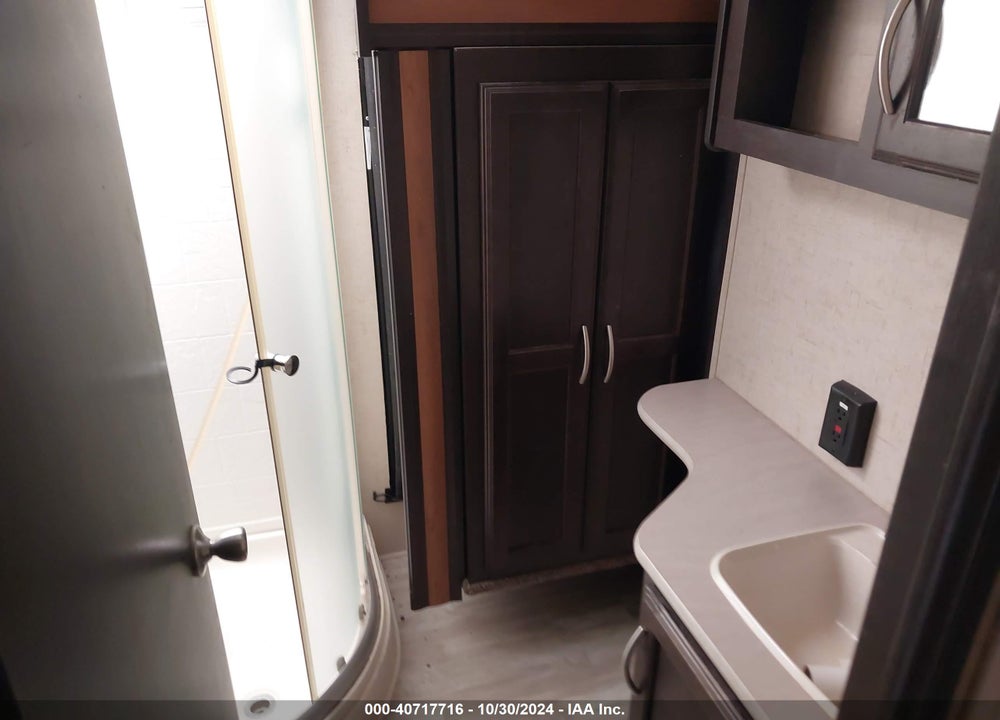 2018 K-Z INC DURANGO TRAVEL TRAILER VIN: 4EZFD282XJ6071039