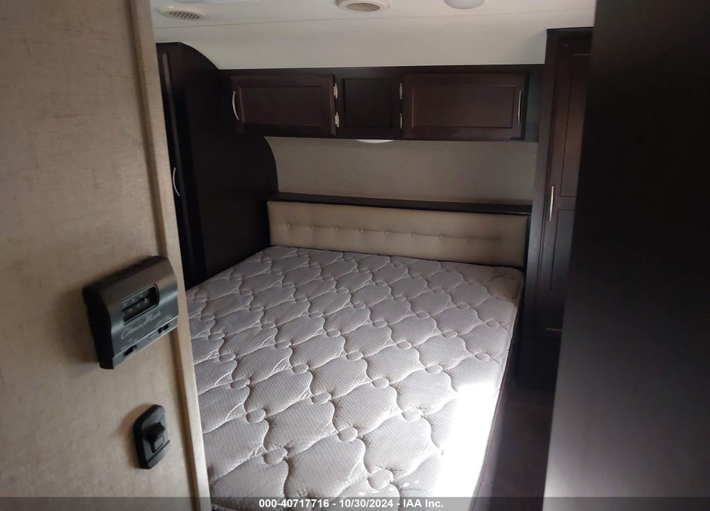 2018 K-Z INC DURANGO TRAVEL TRAILER VIN: 4EZFD282XJ6071039