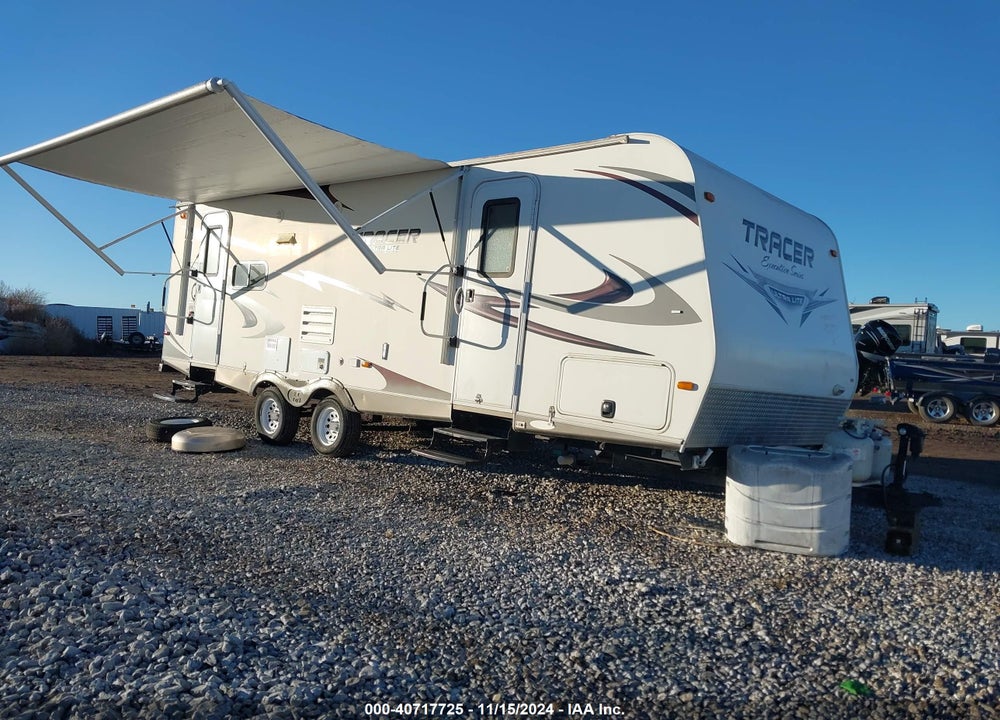 2011 TRACER 26FT VIN: 5ZT2TRRB1BB500747