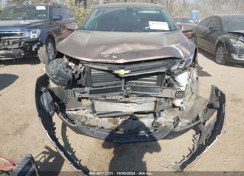 2019 CHEVROLET EQUINOX VIN: 2GNAXKEV8K6301634