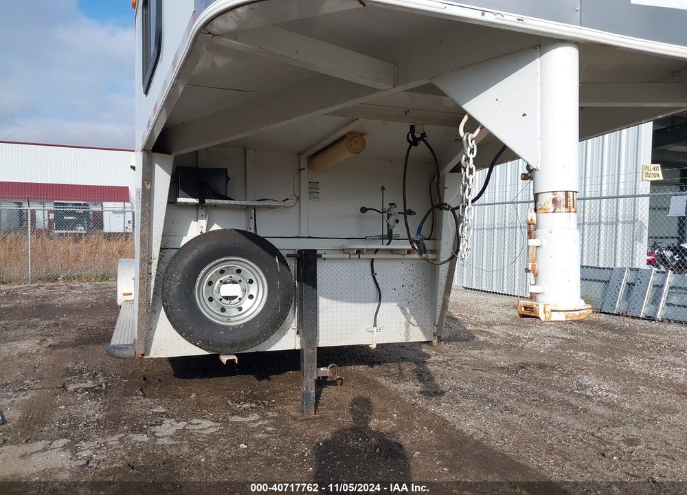 2006 CHARMAC TRAILERS ENCLOSED TRAILER VIN: 4RYH212066T110086